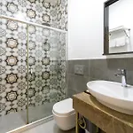 Apartment Bakirkoey Des *