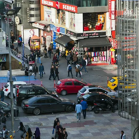 Apartment Bakirkoey Des *